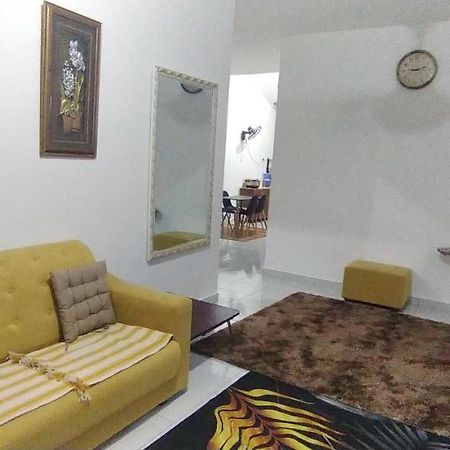 Homestay De'69 جيترا المظهر الخارجي الصورة